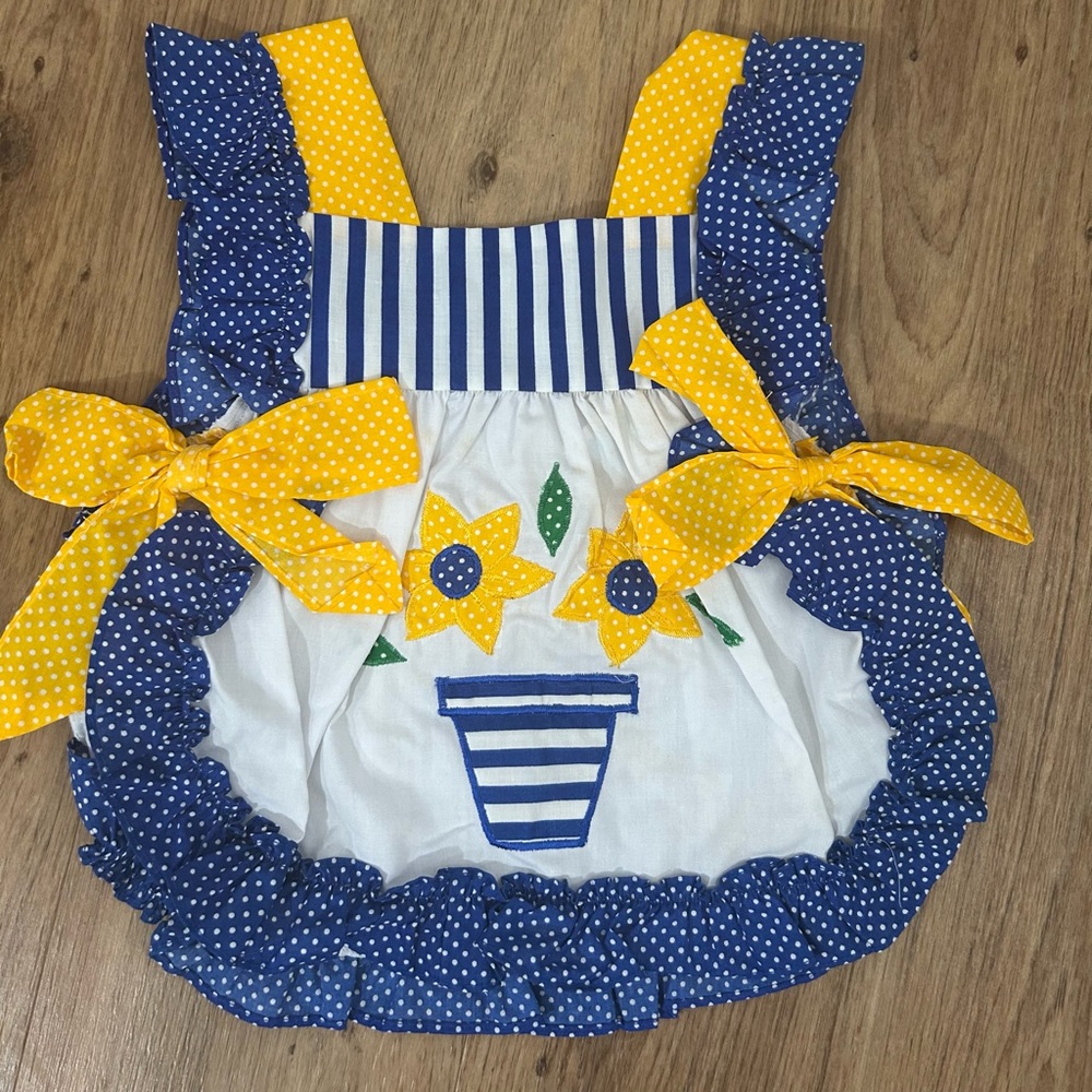 Vintage‎ Cradle Togs Dress. Brand new! Never washed.